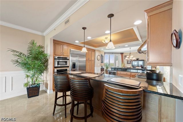 265 Indies WAY 602, Naples, FL 34110