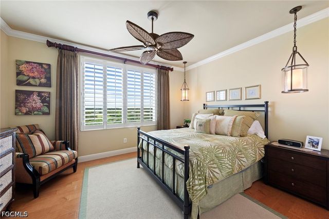 265 Indies WAY 602, Naples, FL 34110