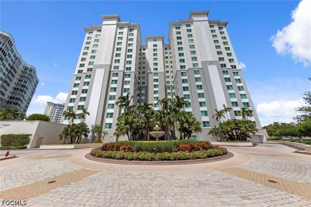 265 Indies WAY 602, Naples, FL 34110
