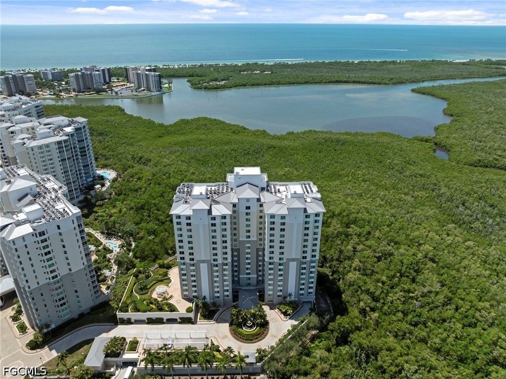265 Indies WAY 602, Naples, FL 34110