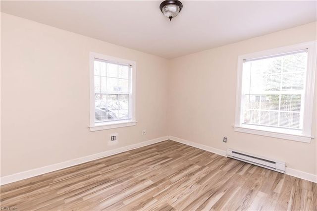 104 Schenck DR, Williamsburg, VA 23188