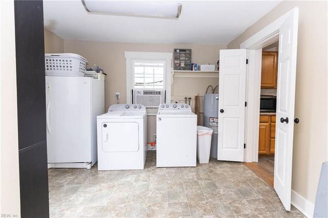 104 Schenck DR, Williamsburg, VA 23188