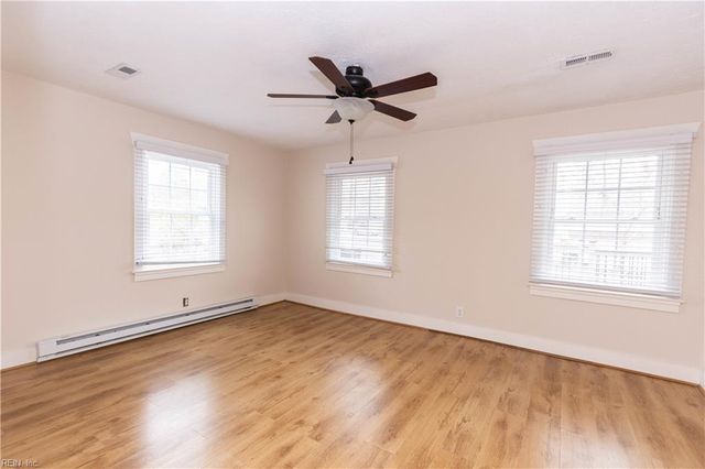 104 Schenck DR, Williamsburg, VA 23188