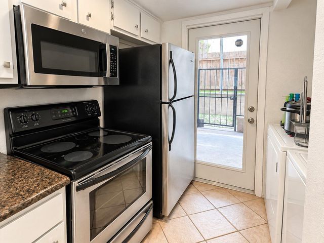 2104 Cullen Ave 4-118, Austin, TX 78757