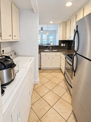 2104 Cullen Ave 4-118, Austin, TX 78757