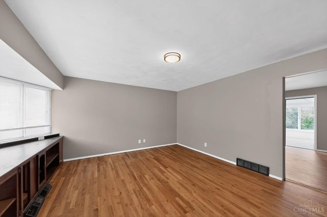 2088 N Teralta Circle, Cincinnati, OH 45211
