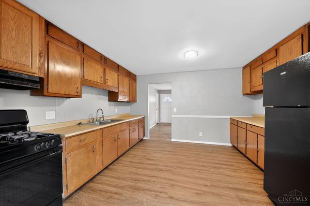 2088 N Teralta Circle, Cincinnati, OH 45211