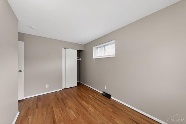 2088 N Teralta Circle, Cincinnati, OH 45211