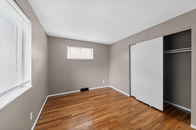 2088 N Teralta Circle, Cincinnati, OH 45211
