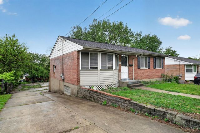 2088 N Teralta Circle, Cincinnati, OH 45211