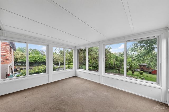 2088 N Teralta Circle, Cincinnati, OH 45211
