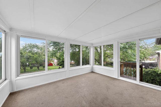 2088 N Teralta Circle, Cincinnati, OH 45211