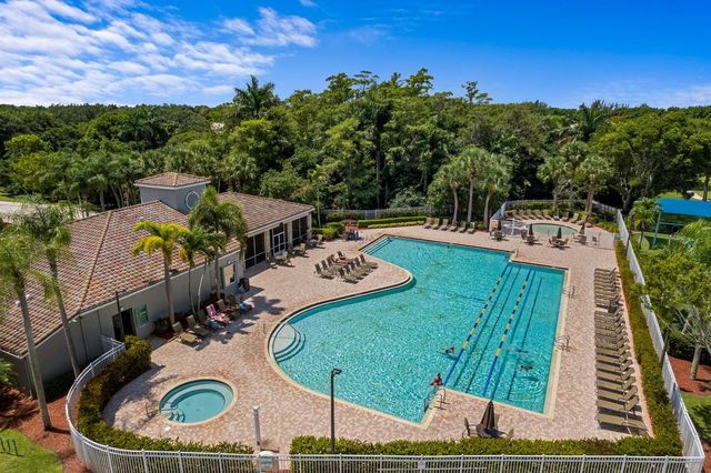 6550 Columbia Avenue, Lake Worth, FL 33467