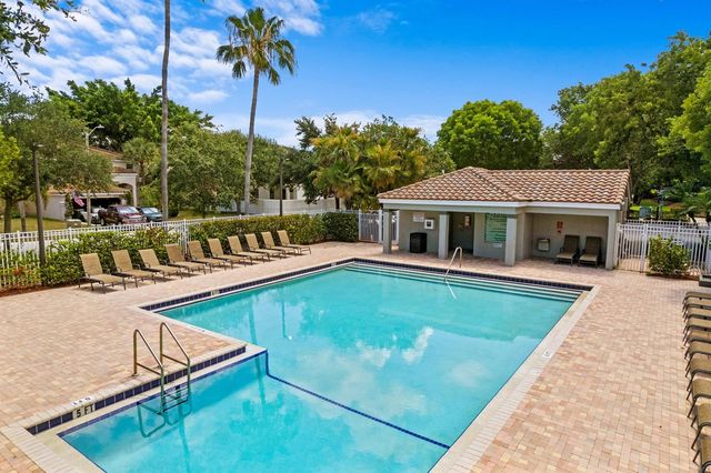 6550 Columbia Avenue, Lake Worth, FL 33467