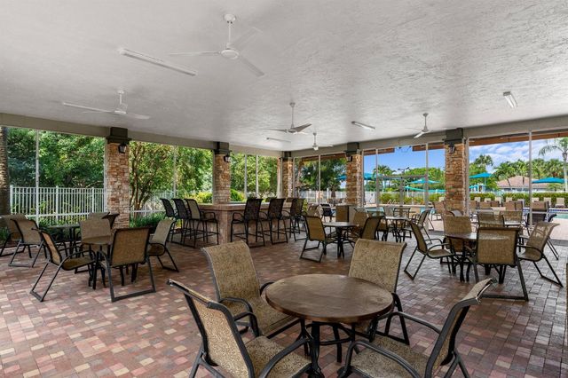 6550 Columbia Avenue, Lake Worth, FL 33467