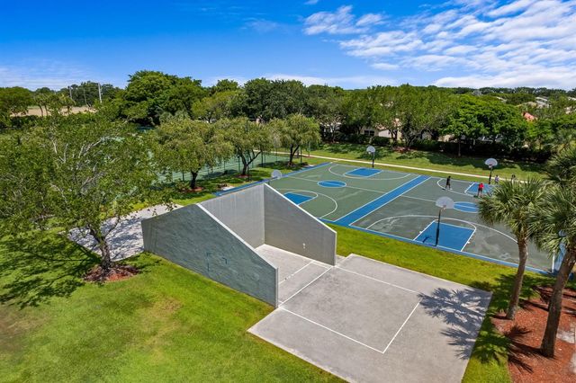 6550 Columbia Avenue, Lake Worth, FL 33467