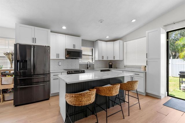 6550 Columbia Avenue, Lake Worth, FL 33467