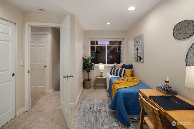 8523 Midvale Avenue N #A, Seattle, WA 98103