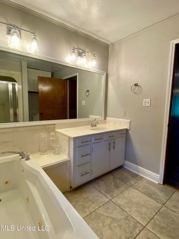 104 Baucum Road, Carriere, MS 39426
