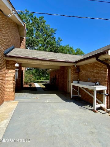 104 Baucum Road, Carriere, MS 39426