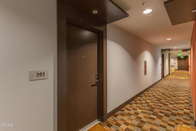 139 S Los Robles Avenue 303, Pasadena, CA 91101