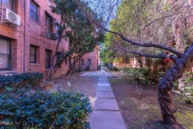 139 S Los Robles Avenue 303, Pasadena, CA 91101