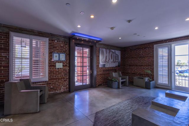 139 S Los Robles Avenue 303, Pasadena, CA 91101