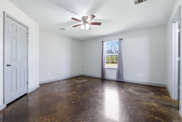 8701 Centennial Road, Jacksonville, AR 72076