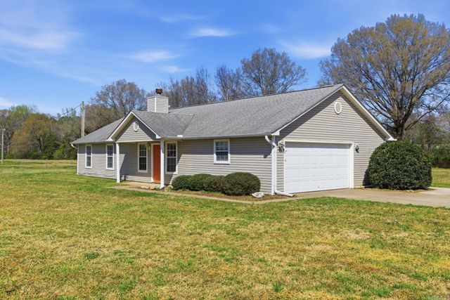 8701 Centennial Road, Jacksonville, AR 72076