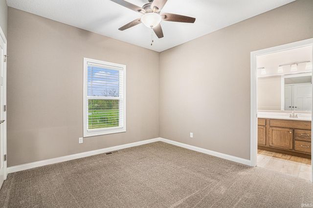 2850 Farrah Crossing, Fort Wayne, IN 46818