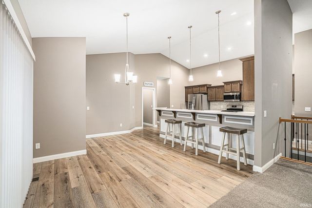 2850 Farrah Crossing, Fort Wayne, IN 46818