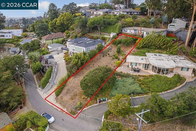 4445 Arcadia, Oakland, CA 94602