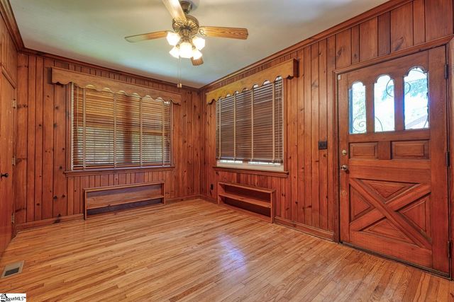 171 E Victoria Road, Spartanburg, SC 29302
