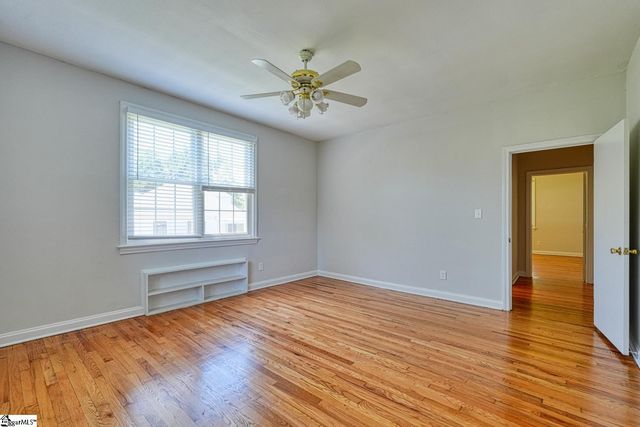 171 E Victoria Road, Spartanburg, SC 29302