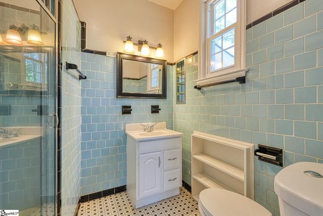 171 E Victoria Road, Spartanburg, SC 29302
