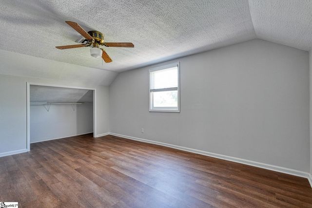 171 E Victoria Road, Spartanburg, SC 29302
