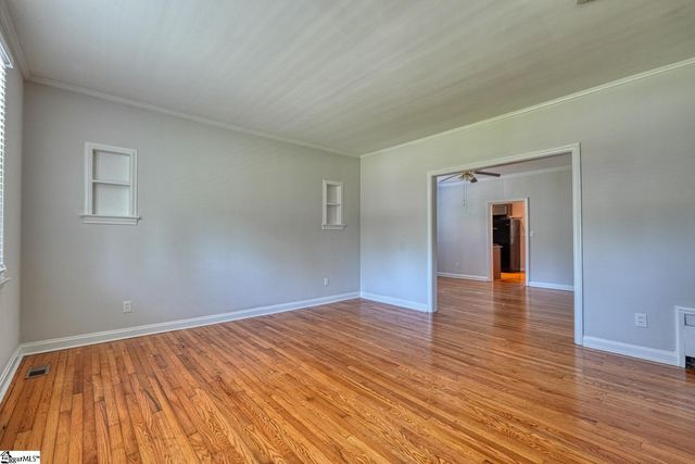 171 E Victoria Road, Spartanburg, SC 29302