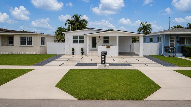 6748 SW 38th St, Miami, FL 33155