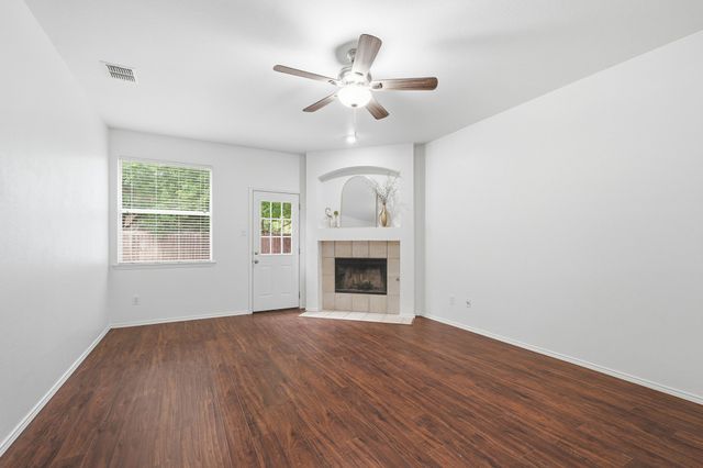 2416 Dalhart Trail, Mckinney, TX 75072