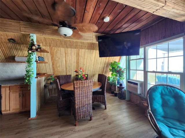 2814 Swan Court, Surfside Beach, TX 77541