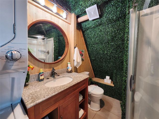 2814 Swan Court, Surfside Beach, TX 77541