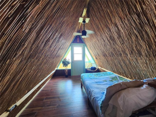 2814 Swan Court, Surfside Beach, TX 77541