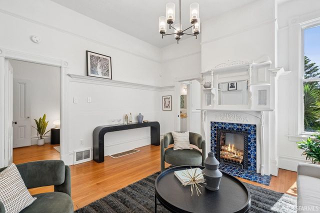 166 Highland Avenue, San Francisco, CA 94110