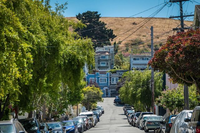 166 Highland Avenue, San Francisco, CA 94110