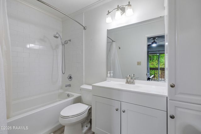 110 W Bayou Parkway Apt 302, Lafayette, LA 70503