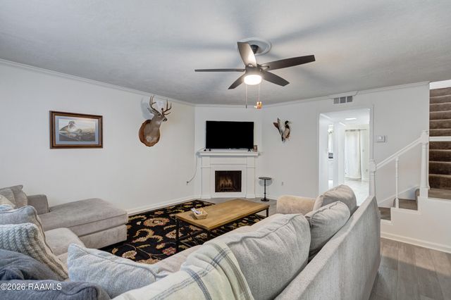 110 W Bayou Parkway Apt 302, Lafayette, LA 70503