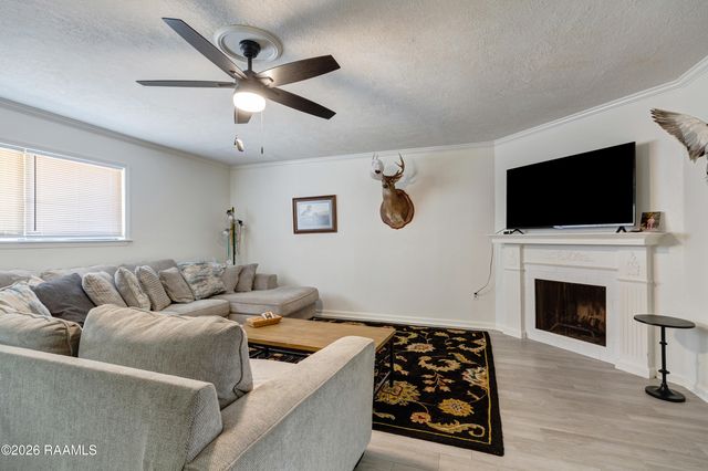 110 W Bayou Parkway Apt 302, Lafayette, LA 70503