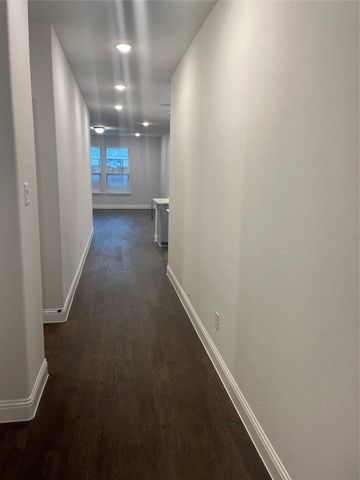 658 Erin Hills Drive, Red Oak, TX 75154