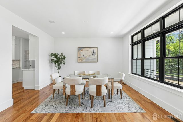 170 Johnston Drive, Watchung, NJ 07069