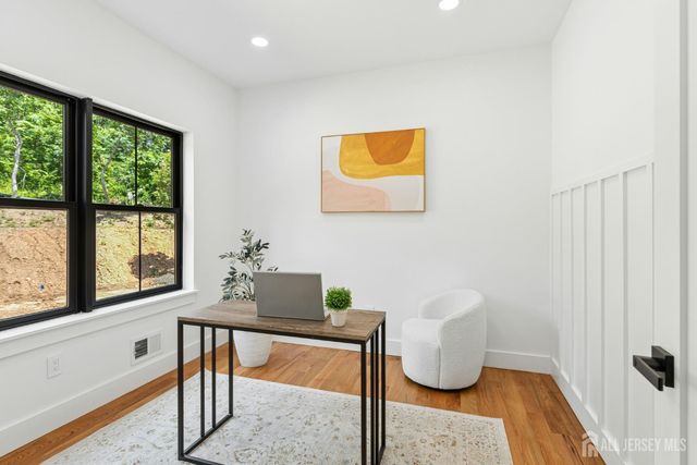 170 Johnston Drive, Watchung, NJ 07069